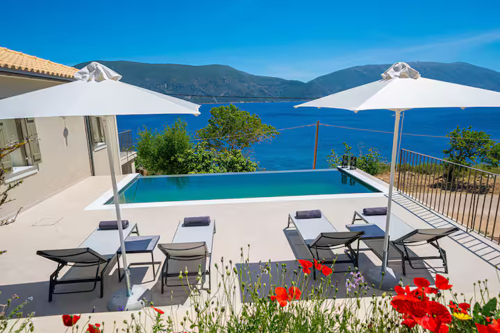 Luxury Sea Front Villa Liberty